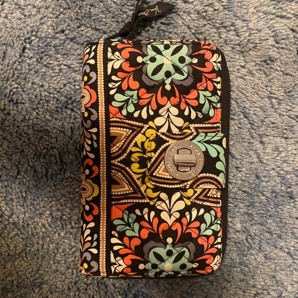 VERA BRADLEY WALLET
